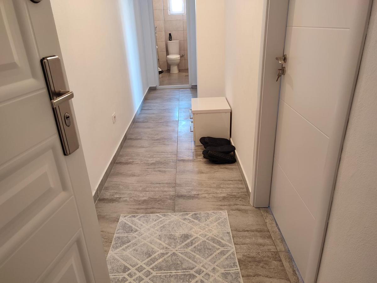 Sabi Apartment Golem Qerret Eksteriør bilde